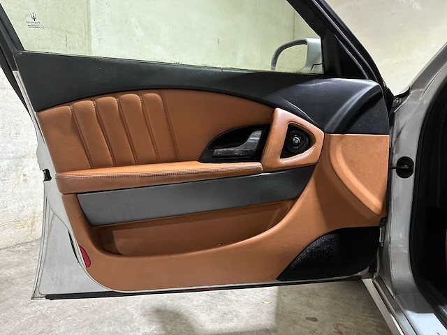 Maserati quattroporte 4.2 v8 duo select 400pk 2004, 47-sb-bj - afbeelding 24 van  43