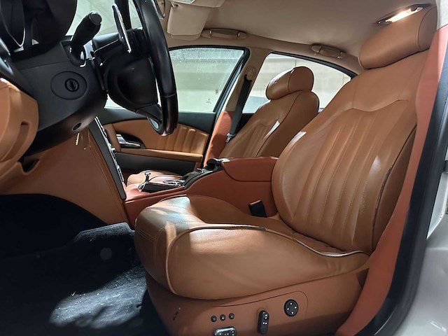 Maserati quattroporte 4.2 v8 duo select 400pk 2004, 47-sb-bj - afbeelding 25 van  43