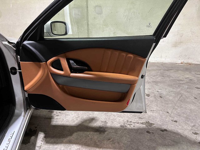 Maserati quattroporte 4.2 v8 duo select 400pk 2004, 47-sb-bj - afbeelding 30 van  43