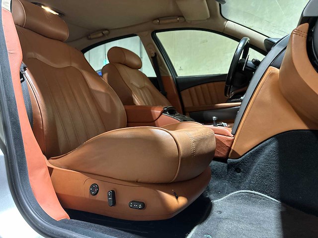 Maserati quattroporte 4.2 v8 duo select 400pk 2004, 47-sb-bj - afbeelding 31 van  43