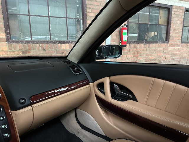 Maserati quattroporte 4.2 v8 duo select 400pk 2006, l-851-rk youngtimer - afbeelding 32 van  47