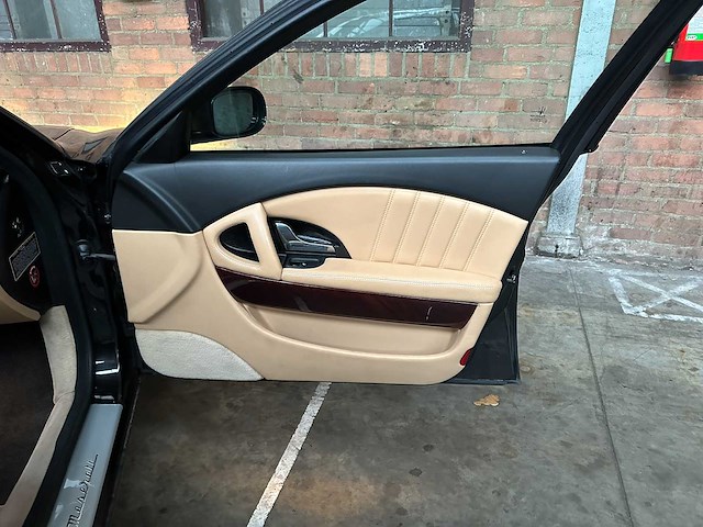 Maserati quattroporte 4.2 v8 duo select 400pk 2006, l-851-rk youngtimer - afbeelding 39 van  47