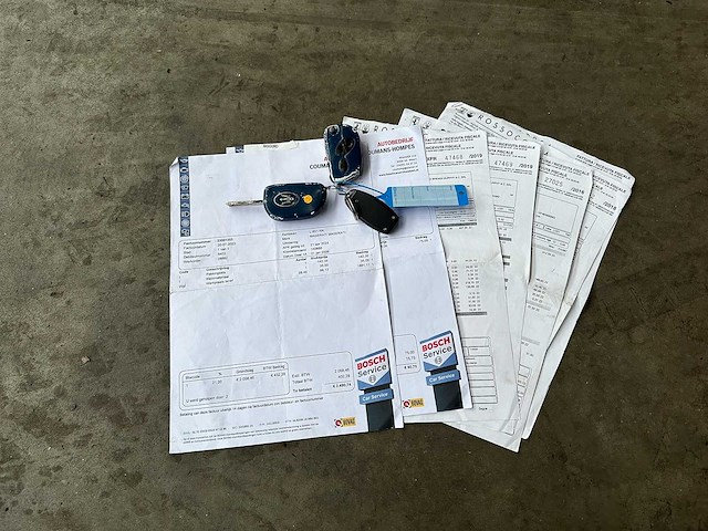 Maserati quattroporte 4.2 v8 duo select 400pk 2006, l-851-rk youngtimer - afbeelding 42 van  47