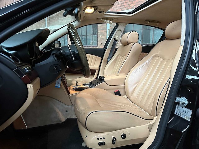 Maserati quattroporte 4.2 v8 duo select 400pk 2006, l-851-rk youngtimer - afbeelding 43 van  47