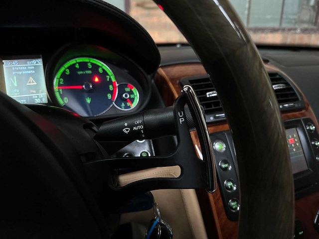 Maserati quattroporte 4.2 v8 duo select 400pk 2006, l-851-rk youngtimer - afbeelding 21 van  47