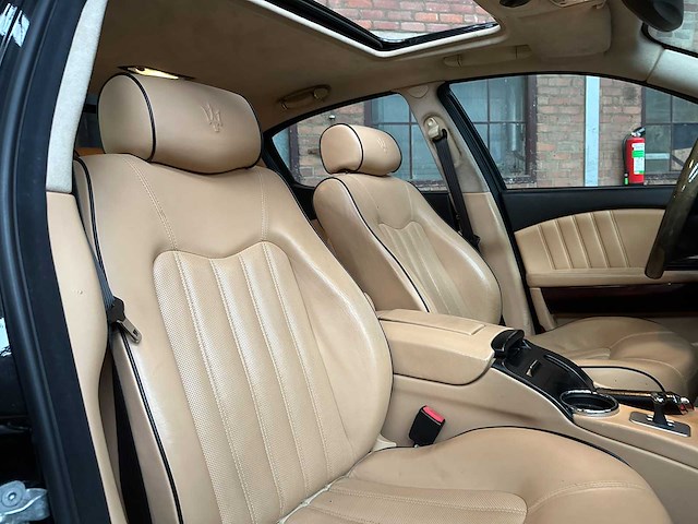Maserati quattroporte 4.2 v8 duo select 400pk 2006, l-851-rk youngtimer - afbeelding 42 van  47