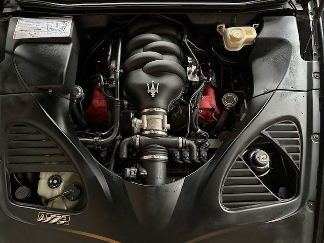 Maserati quattroporte 4.2 v8 duo select 400pk 2006, l-851-rk youngtimer - afbeelding 35 van  47