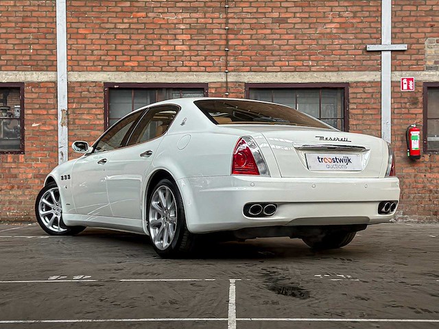 Maserati quattroporte 4.2 v8 executive gt 401pk 2007 youngtimer - afbeelding 4 van  13