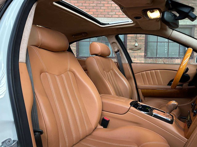 Maserati quattroporte 4.2 v8 executive gt 401pk 2007 youngtimer - afbeelding 42 van  49