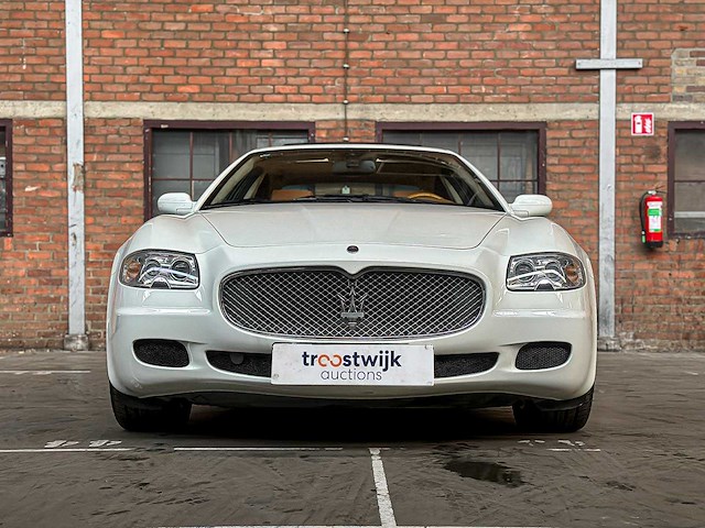 Maserati quattroporte 4.2 v8 executive gt 401pk 2007 youngtimer - afbeelding 45 van  49