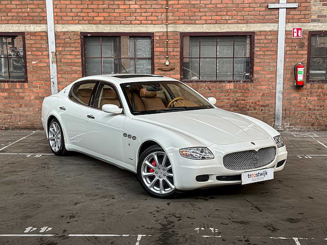 Maserati quattroporte 4.2 v8 executive gt 401pk 2007 youngtimer - afbeelding 48 van  49