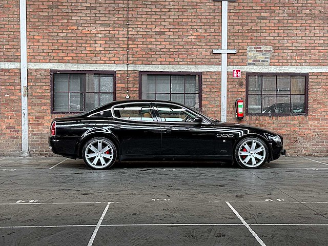 Maserati quattroporte 4.2 v8 sport gt 401pk 2007 youngtimer - afbeelding 4 van  32