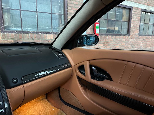 Maserati quattroporte 4.2 v8 sport gt 401pk 2007 youngtimer - afbeelding 15 van  32