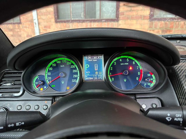 Maserati quattroporte 4.2 v8 sport gt 401pk zf 2007 -youngtimer- - afbeelding 21 van  44