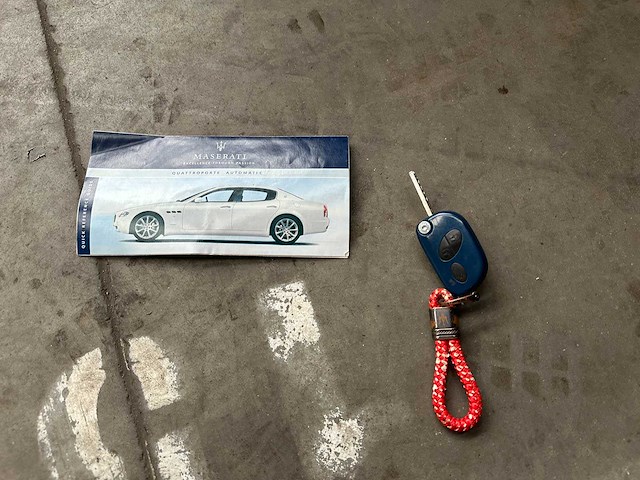 Maserati quattroporte 4.2 v8 sport gt 401pk zf 2007 -youngtimer- - afbeelding 33 van  35