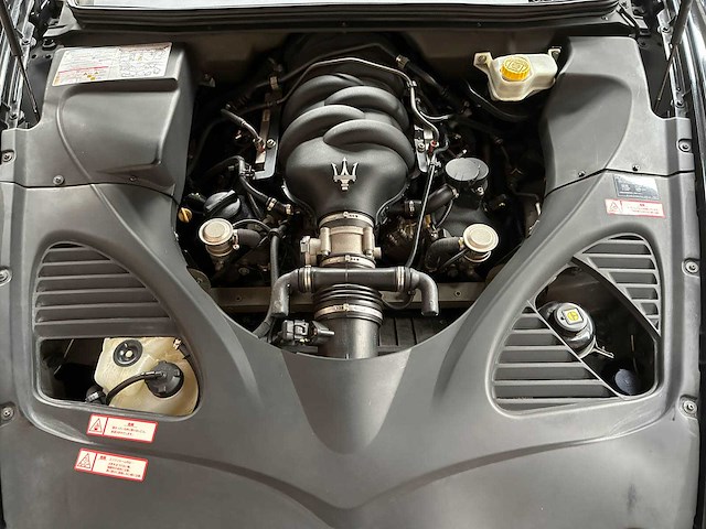 Maserati quattroporte 4.2 v8 sport gt 401pk zf 2007 -youngtimer- - afbeelding 34 van  35