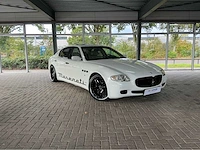 Maserati quattroporte 4.2 v8 zf | 400 pk | 2007 | youngtimer | schuifdak | navigatie | climatronic | btw auto