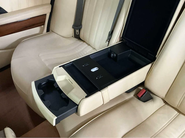 Maserati quattroporte 4.2 v8 zf | 400 pk | 2007 | youngtimer | schuifdak | navigatie | climatronic | btw auto - afbeelding 42 van  58