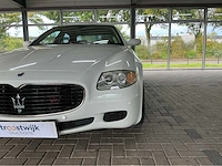 Maserati quattroporte 4.2 v8 zf | 400 pk | 2007 | youngtimer | schuifdak | navigatie | climatronic | btw auto - afbeelding 32 van  58