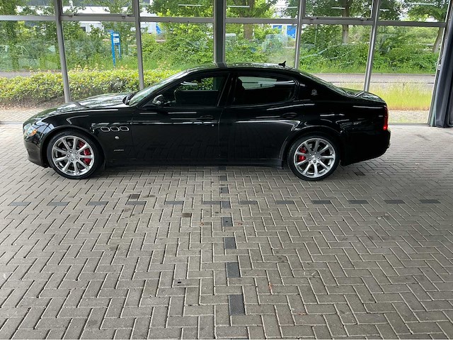 Maserati quattroporte | 4.7 v8 | 2011 | 430 pk | youngtimer - afbeelding 9 van  13