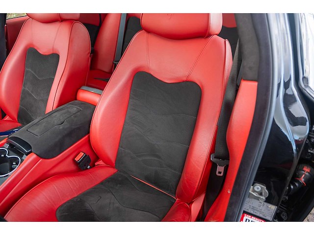 Maserati quattroporte 4.7 v8 440pk sport gts car 2010 - afbeelding 118 van  250