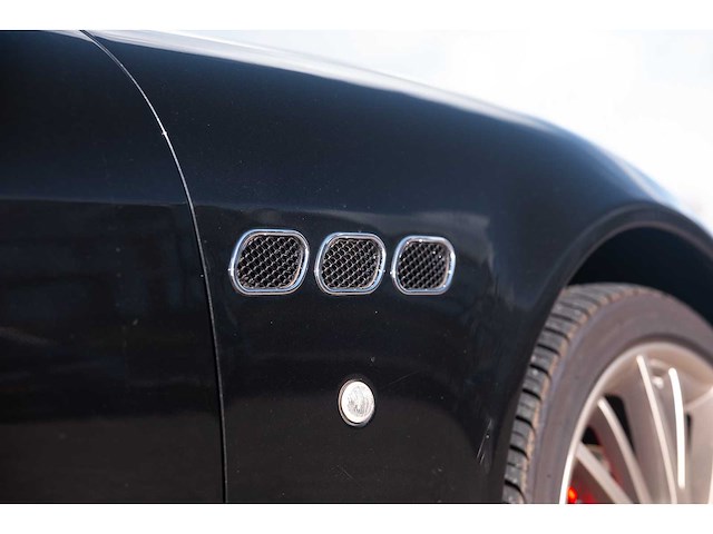 Maserati quattroporte 4.7 v8 440pk sport gts car 2010 - afbeelding 195 van  250