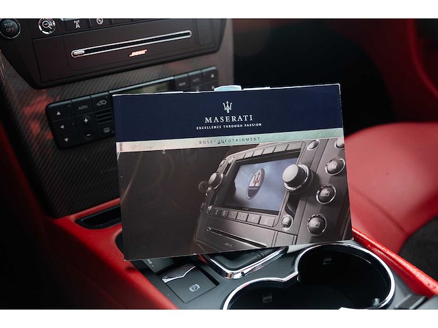 Maserati quattroporte 4.7 v8 440pk sport gts car 2010 - afbeelding 147 van  250