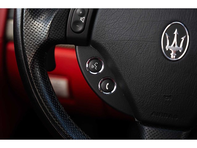 Maserati quattroporte 4.7 v8 440pk sport gts car 2010 - afbeelding 18 van  250