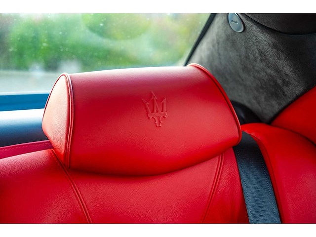 Maserati quattroporte 4.7 v8 440pk sport gts car 2010 - afbeelding 29 van  250