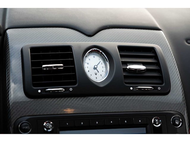 Maserati quattroporte 4.7 v8 440pk sport gts car 2010 - afbeelding 111 van  250