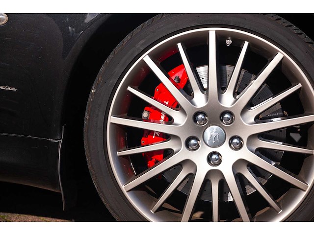 Maserati quattroporte 4.7 v8 440pk sport gts car 2010 - afbeelding 194 van  250
