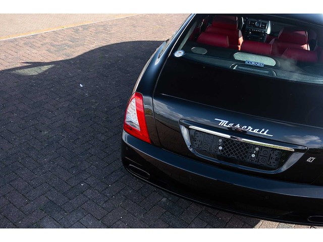 Maserati quattroporte 4.7 v8 440pk sport gts car 2010 - afbeelding 210 van  250