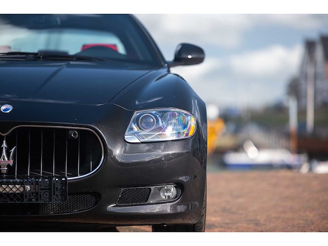 Maserati quattroporte 4.7 v8 440pk sport gts car 2010 - afbeelding 79 van  250