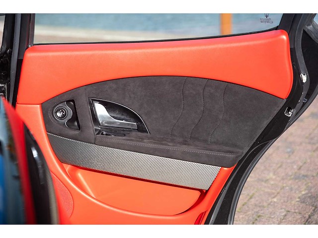 Maserati quattroporte 4.7 v8 440pk sport gts car 2010 - afbeelding 234 van  250