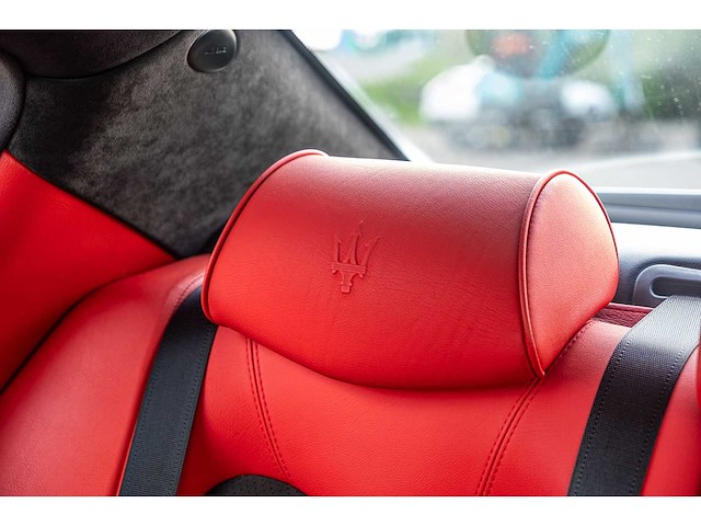 Maserati quattroporte 4.7 v8 440pk sport gts car 2010 - afbeelding 27 van  250