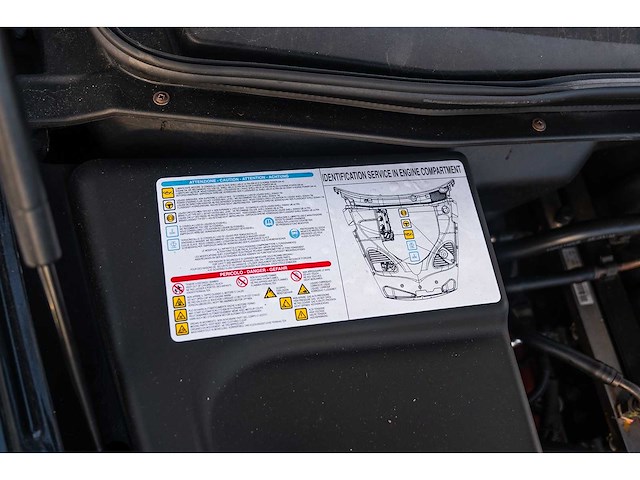 Maserati quattroporte 4.7 v8 440pk sport gts car 2010 - afbeelding 82 van  250