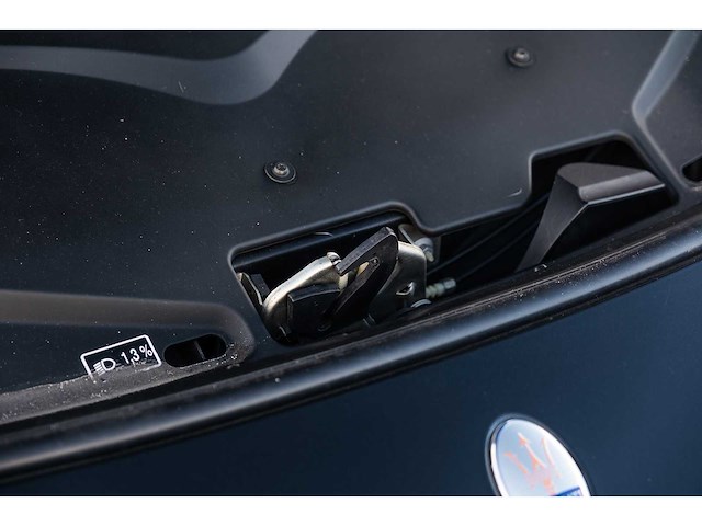 Maserati quattroporte 4.7 v8 440pk sport gts car 2010 - afbeelding 84 van  250