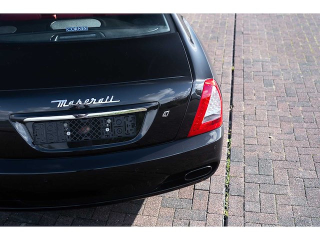 Maserati quattroporte 4.7 v8 440pk sport gts car 2010 - afbeelding 209 van  250
