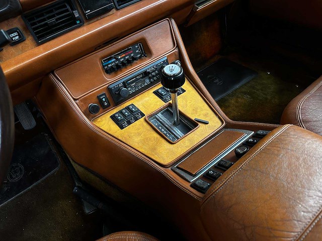 Maserati quattroporte 4.9 v8 1984 - afbeelding 12 van  23