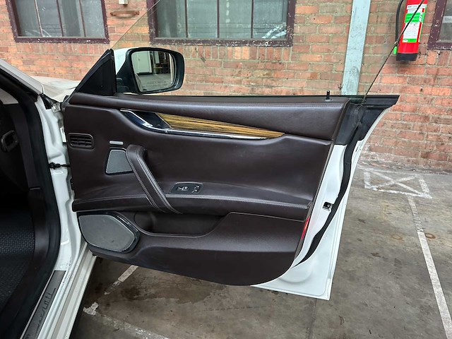 Maserati quattroporte gt s 3.8 v8 530pk 2013 - afbeelding 29 van  40