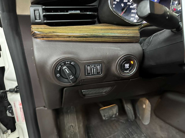 Maserati quattroporte gt s 3.8 v8 530pk 2013 - afbeelding 13 van  40