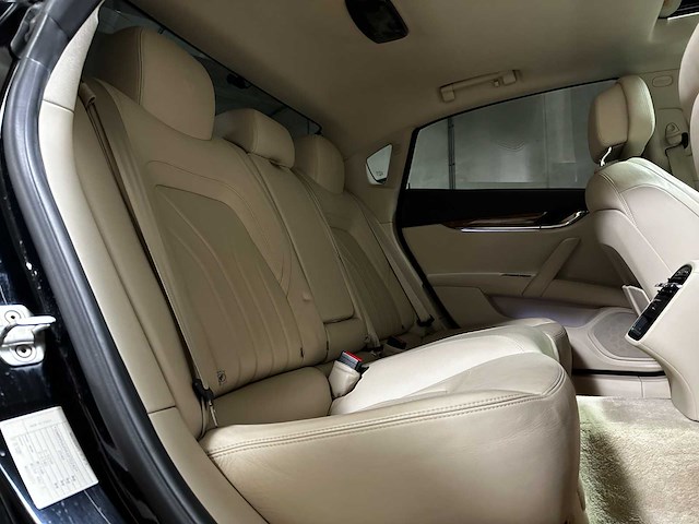 Maserati quattroporte gt s 4.7 v8 440pk 2013 - afbeelding 29 van  37