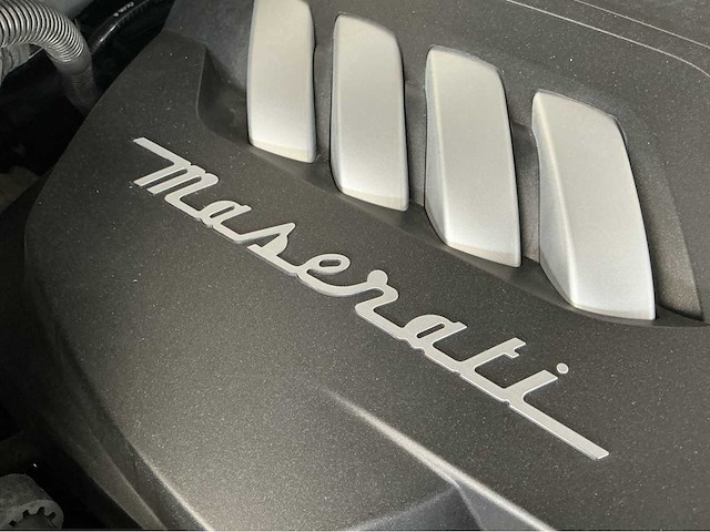 Maserati quattroporte gts 3.8 v8 531hp 2013 (carbon) (29,000 km) btw auto - afbeelding 20 van  42