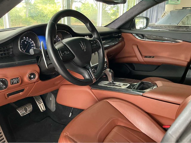 Maserati quattroporte gts 3.8 v8 531hp 2013 (carbon) (29,000 km) btw auto - afbeelding 25 van  42