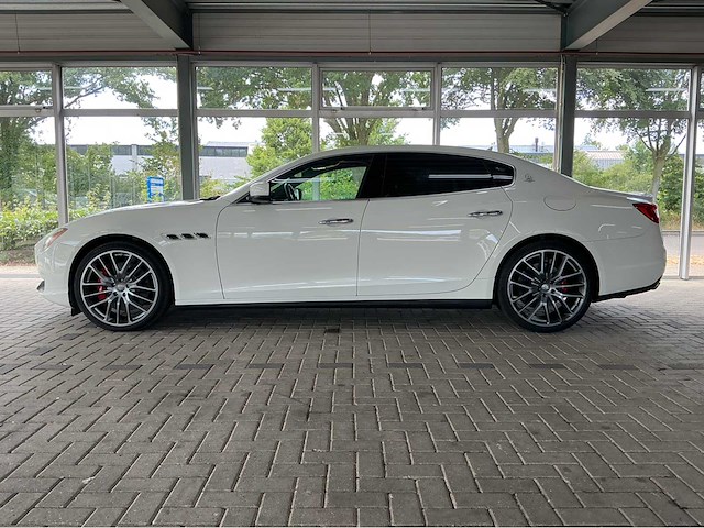 Maserati quattroporte gts 3.8 v8 531hp 2013 (carbon) (29,000 km) btw auto - afbeelding 41 van  42