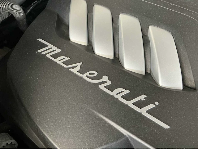 Maserati quattroporte gts 3.8 v8 531hp 2013 (carbon) (29,000 km) btw auto - afbeelding 20 van  42