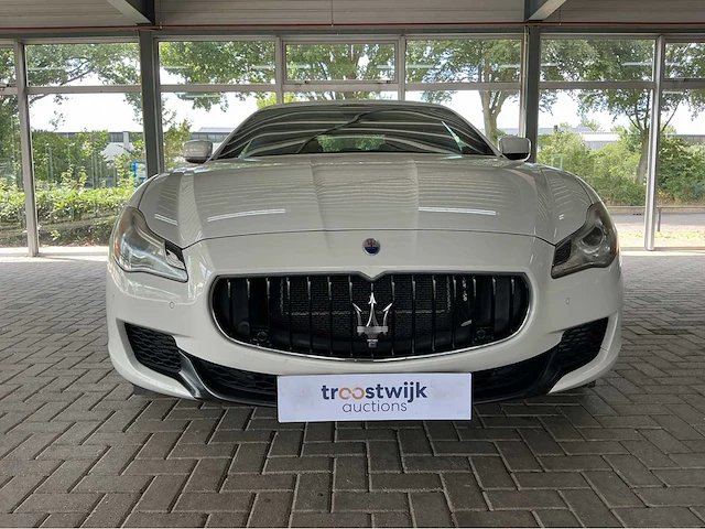 Maserati quattroporte gts 3.8 v8 531hp 2013 (carbon) (29,000 km) btw auto - afbeelding 12 van  42