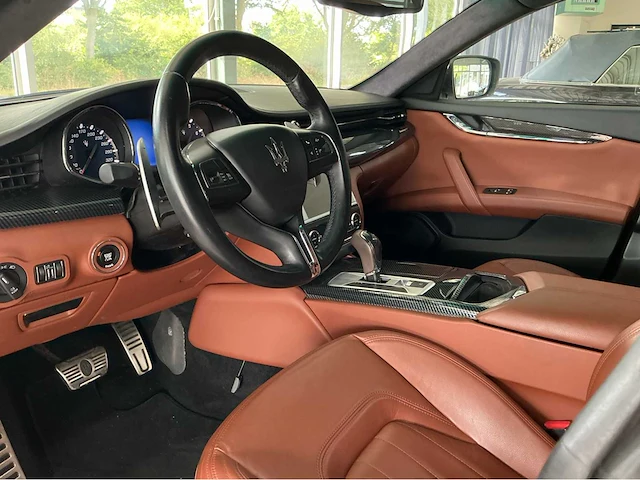Maserati quattroporte gts 3.8 v8 531hp 2013 (carbon) (29,000 km) btw auto - afbeelding 25 van  42
