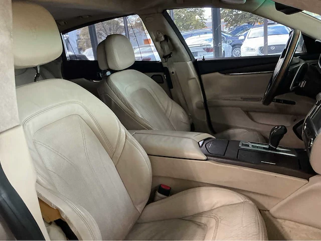 Maserati quattroporte gts — pure italiaanse power 530 pk • v8 twin-turbo • btw auto - afbeelding 13 van  37