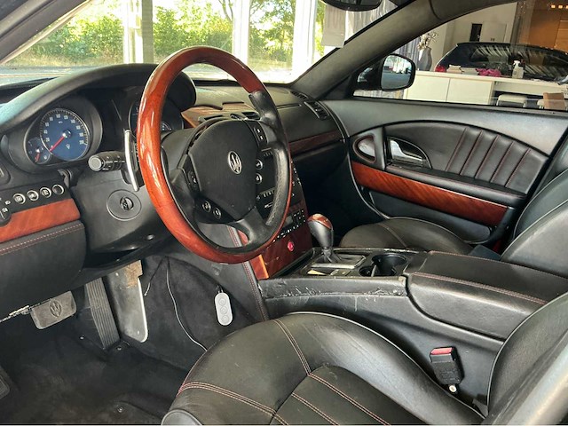 Maserati quattroporte s 4.7 v8 – italiaanse v8-power & pure klasse btw auto - afbeelding 6 van  24